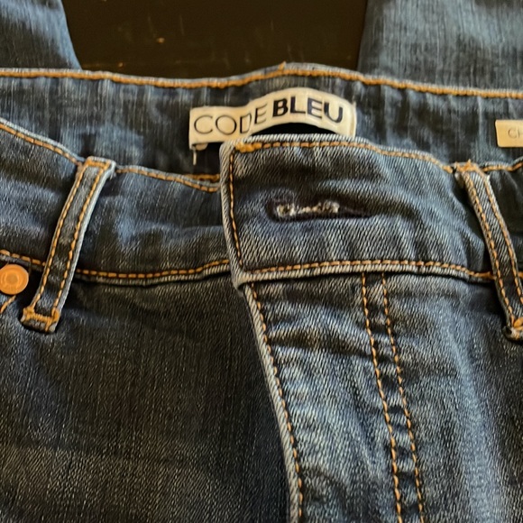 Code Bleu - Picture 2 of 10